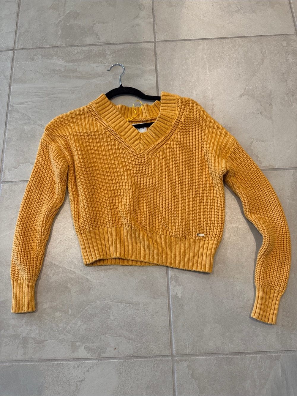 Hollister Mustard Yellow Cropped V-Neck Ribbed Sweater
